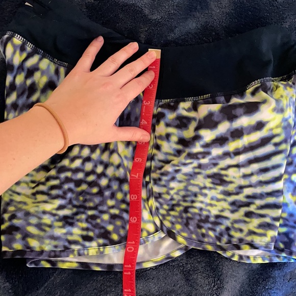 Nike Dry Fit Running Shorts Sz Medium - Picture 5 of 6